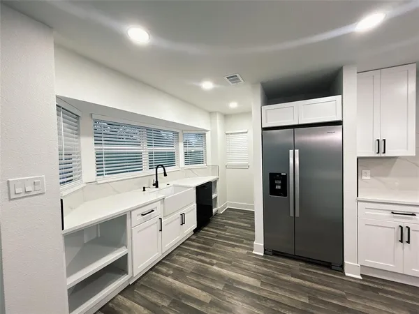 $2,300 | 2800 Sadler Avenue, Fort Worth, TX 76133