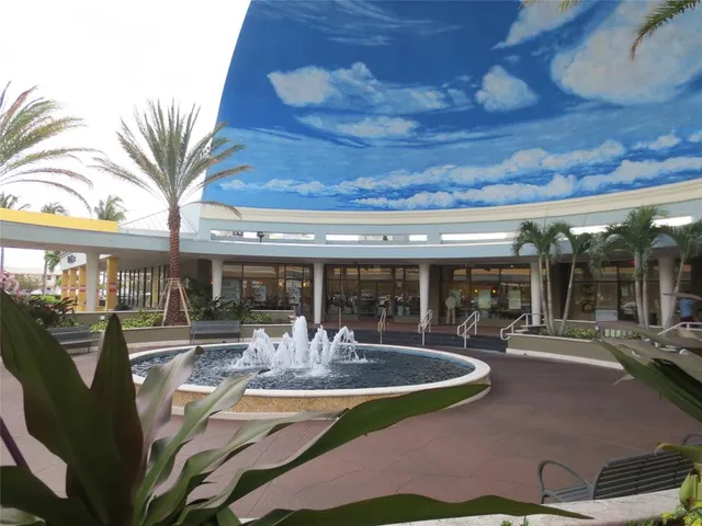 $2,200,000 | 1700 South Ocean Boulevard, Unit 5B, Lauderdale-by-the-Sea, FL 33062