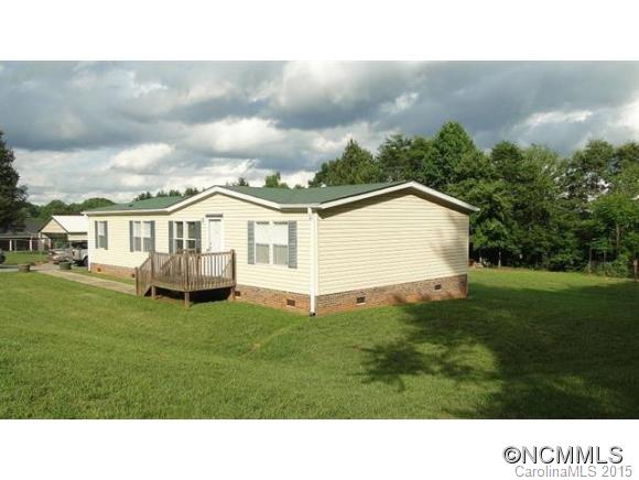 135 Fleming Drive Rutherfordton, NC 28139 - Photo 1 of 15 Gallery Image 1