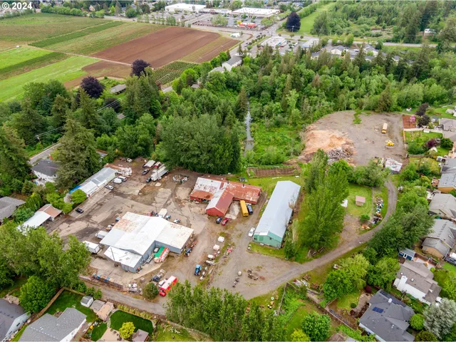 $399,900 | 2511 South Troutdale Road, Troutdale, OR 97060