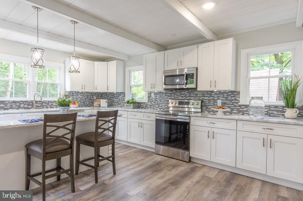 473 Conestoga Road Malvern, PA 19355 - Photo 1 of 26 Kitchen