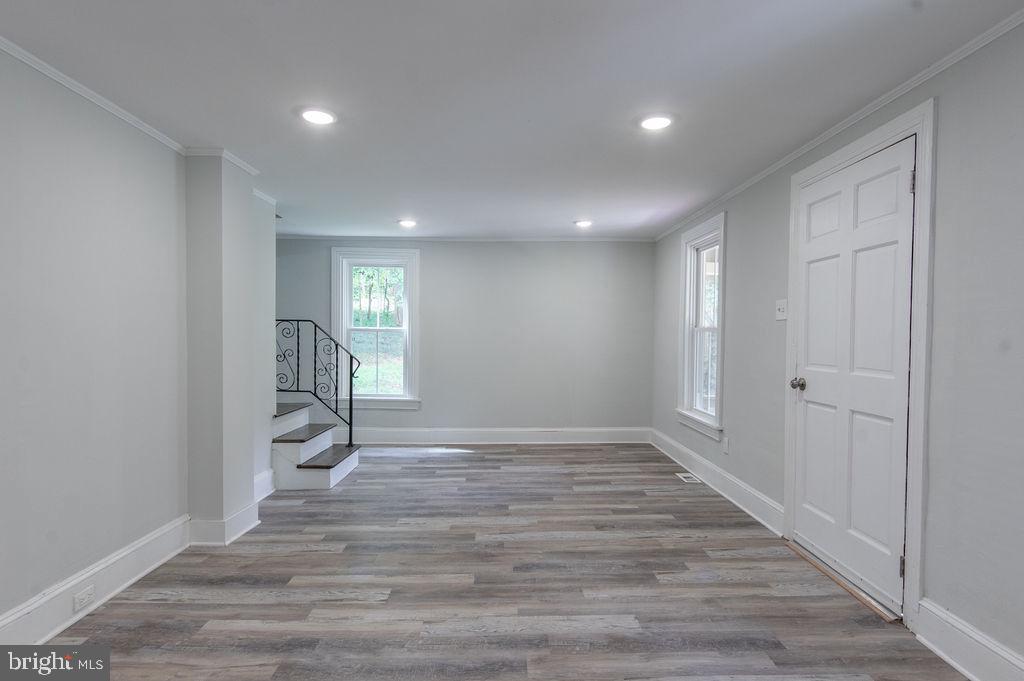 473 Conestoga Road Malvern, PA 19355 - Photo 9 of 26 Living Room
