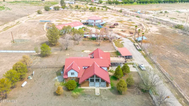 $1,630,000 | 1100 Vinton Road, Anthony, TX 79821