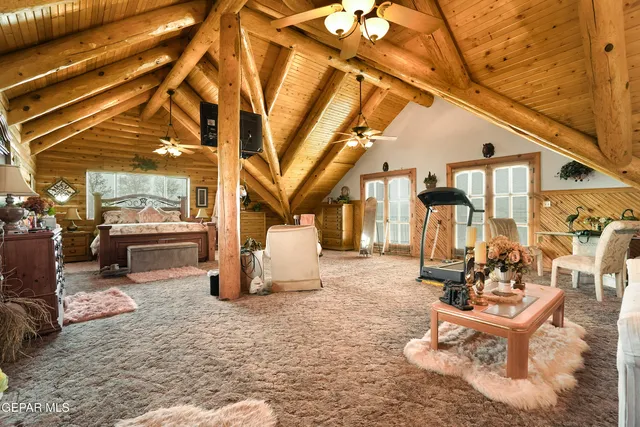 $1,630,000 | 1100 Vinton Road, Anthony, TX 79821