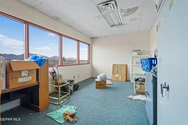 $1,630,000 | 1100 Vinton Road, Anthony, TX 79821