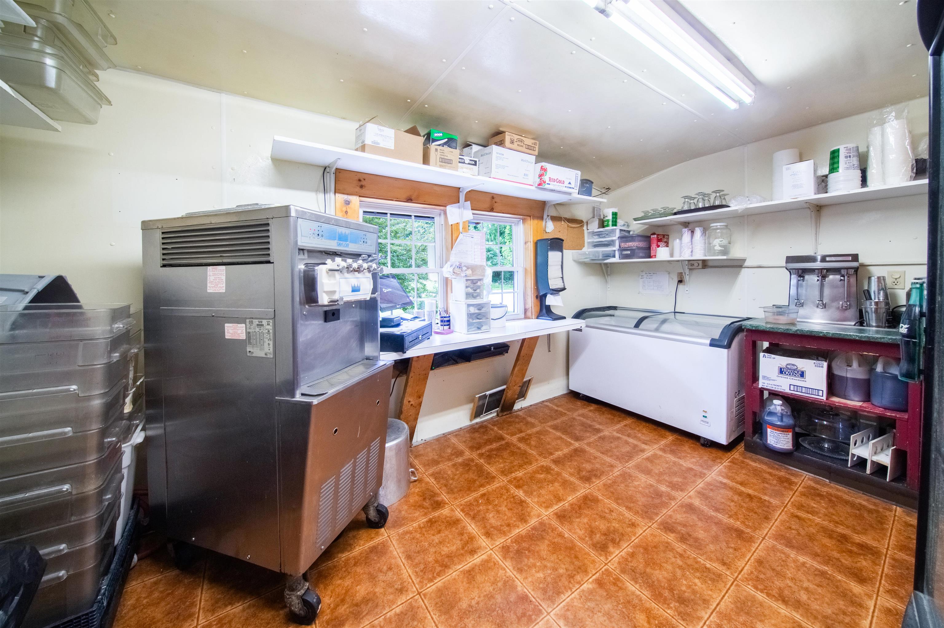 8013 Highway 17 Addison, VT 05491 - Photo 43 of 60