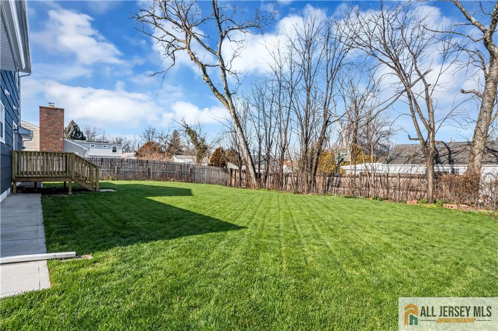 27 Sheppard Place Edison, NJ 08817 - Photo 15 of 75