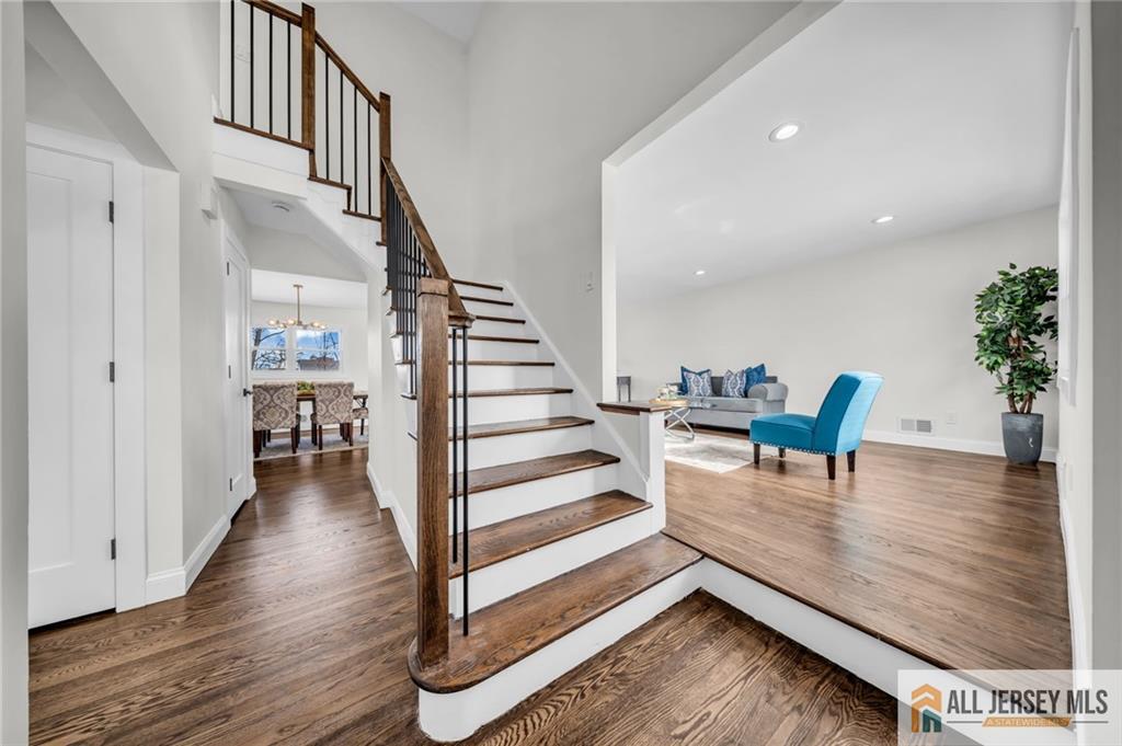 27 Sheppard Place Edison, NJ 08817 - Photo 22 of 75