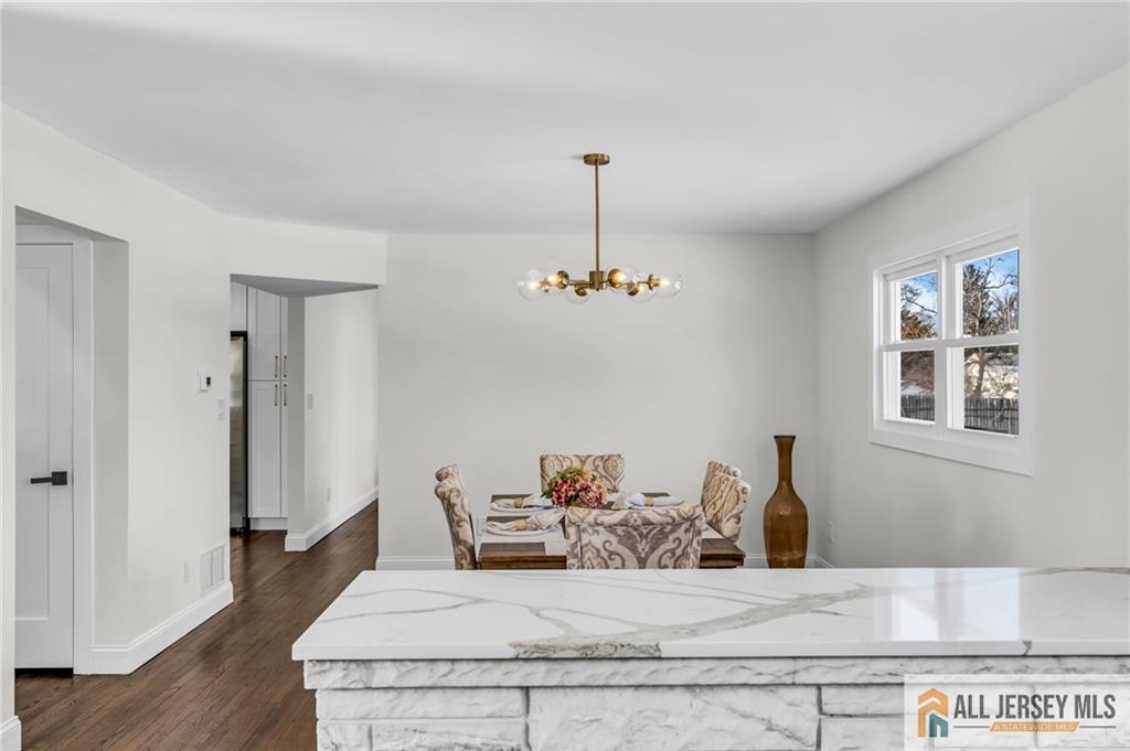 27 Sheppard Place Edison, NJ 08817 - Photo 31 of 75