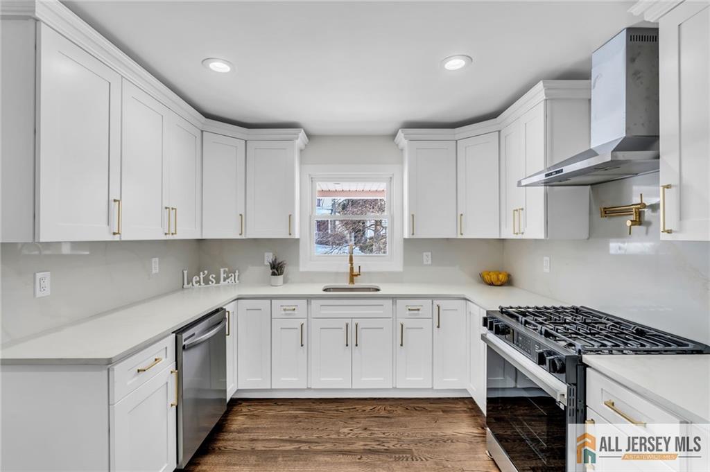 27 Sheppard Place Edison, NJ 08817 - Photo 48 of 75