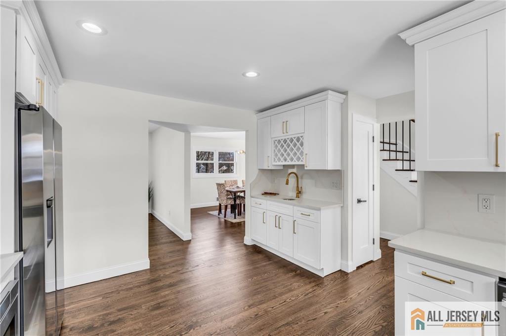 27 Sheppard Place Edison, NJ 08817 - Photo 51 of 75