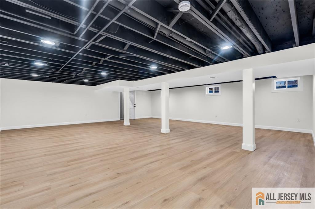27 Sheppard Place Edison, NJ 08817 - Photo 68 of 75