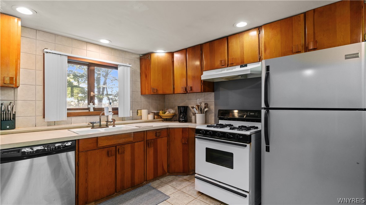 7075 South Abbott Road Boston, NY 14075 - Photo 17 of 50