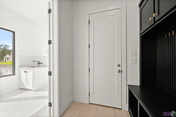 $6,000 | 9825 Fawn Vw Drive, Baton Rouge, LA 70817