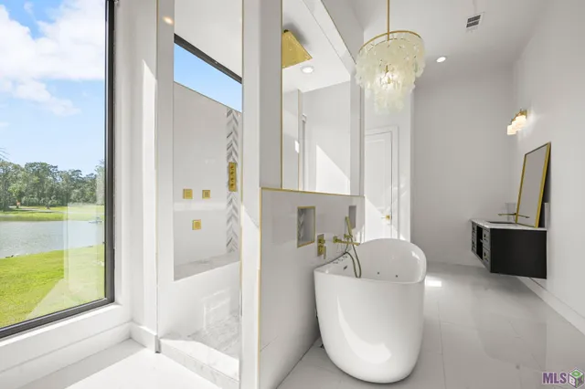 $6,000 | Undisclosed Address, Baton Rouge, LA 70817