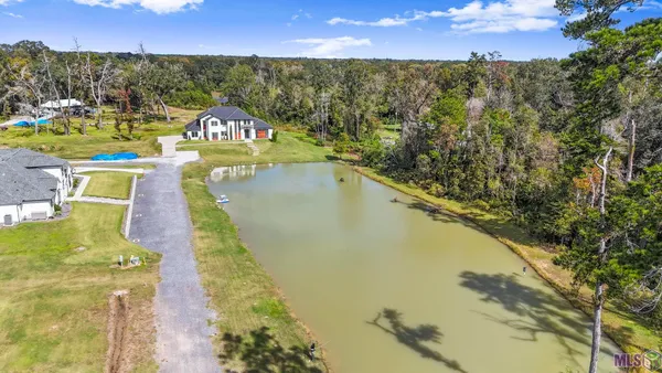 $6,000 | 9825 Fawn Vw Drive, Baton Rouge, LA 70817