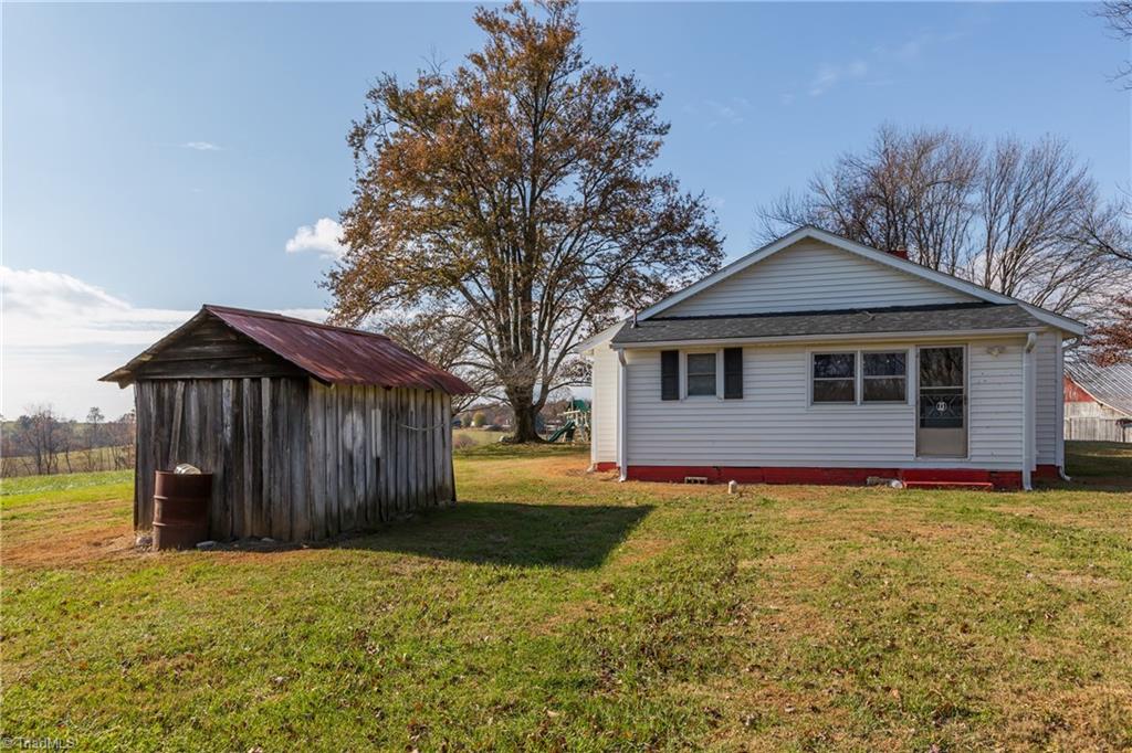 893 Bert Cockerham Road Elkin, NC 28621 - Photo 20 of 25 Gallery Image 20