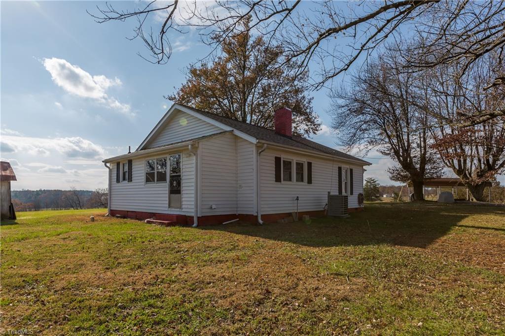 893 Bert Cockerham Road Elkin, NC 28621 - Photo 21 of 25 Gallery Image 21