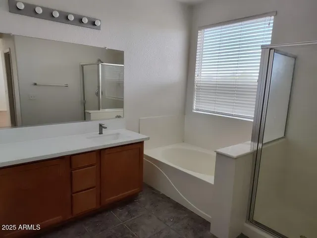 $2,300 | 10378 West Monte Vista Road, Avondale, AZ 85392