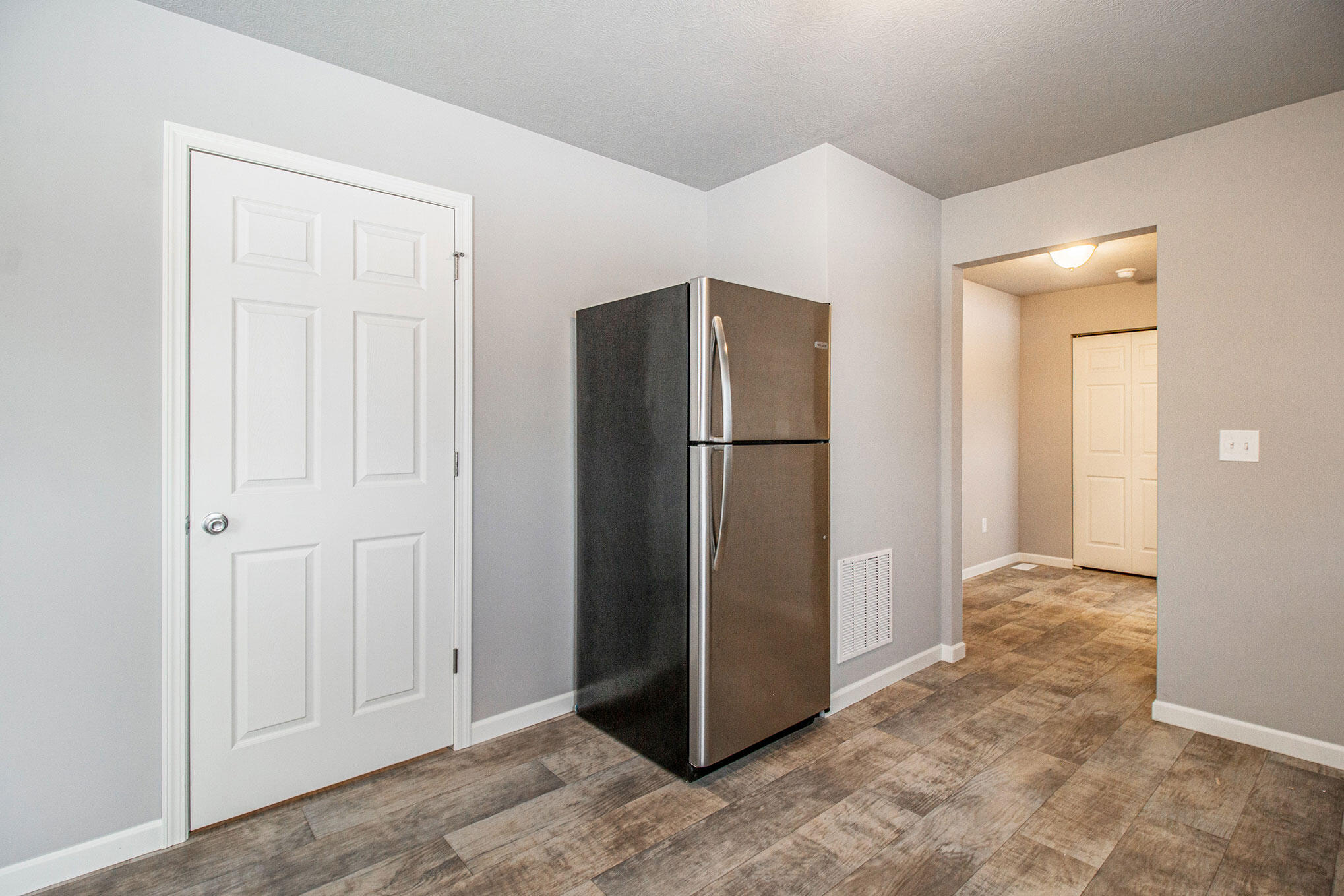 58587 Pond View Lane Three Rivers, MI 49093 - Photo 8 of 26 WPT008-i1810-Kitchen3