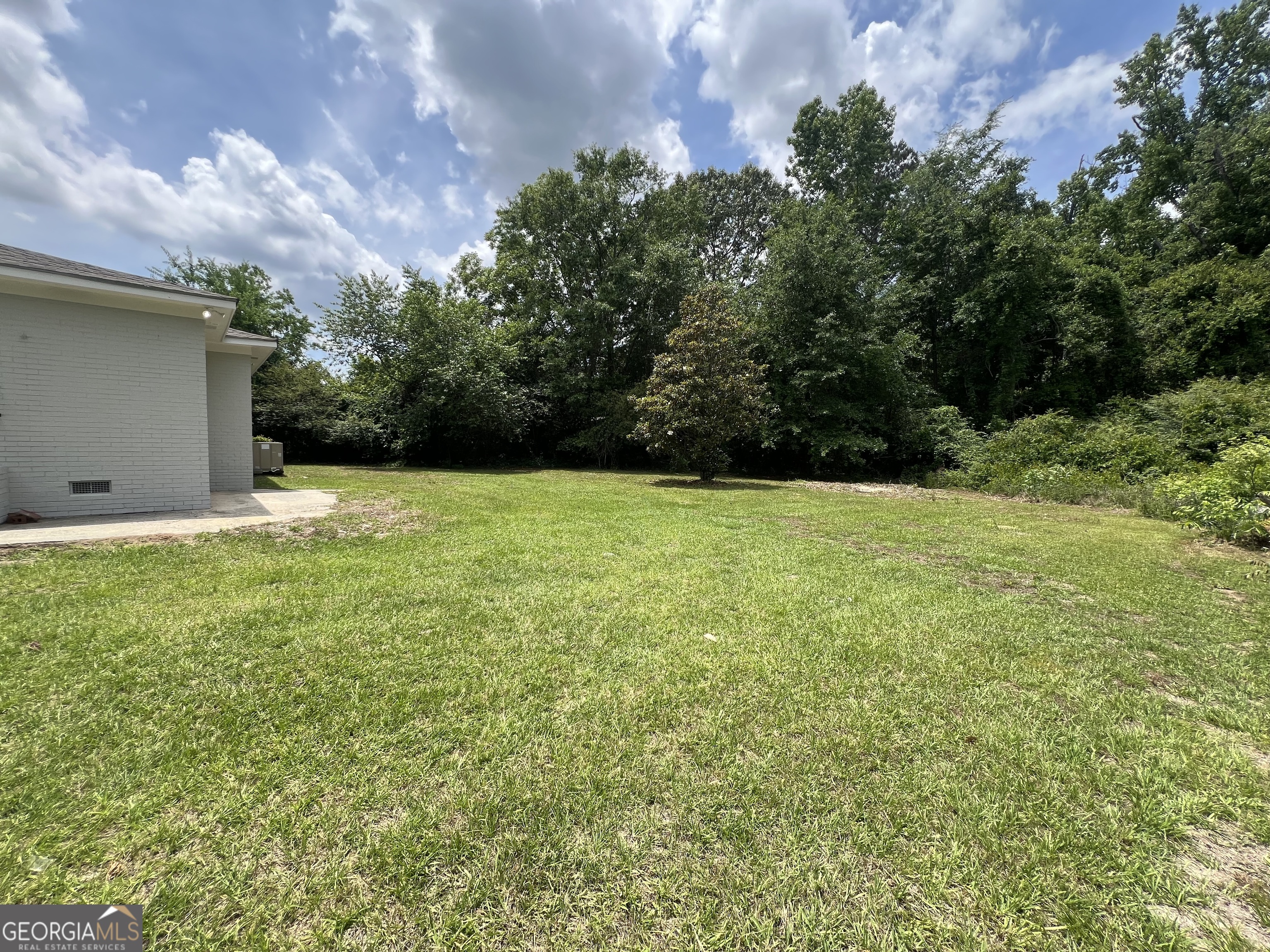 206 Country Club Road Dublin, GA 31021 - Photo 3 of 26