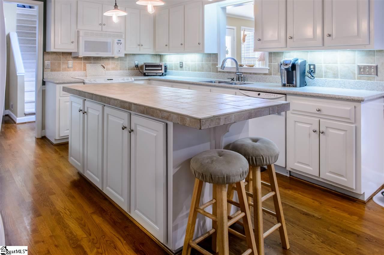302 Sugar Mill Road Greer, SC 29650 - Photo 11 of 35 Gallery Image 11