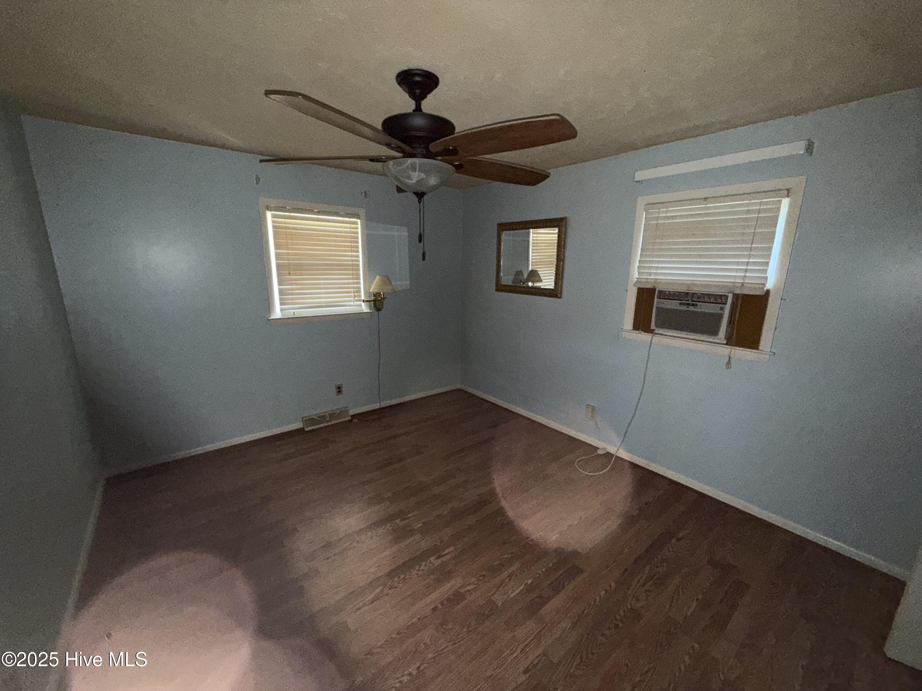 1938 Highway 403 Faison, NC 28341 - Photo 6 of 13 IMG_0861