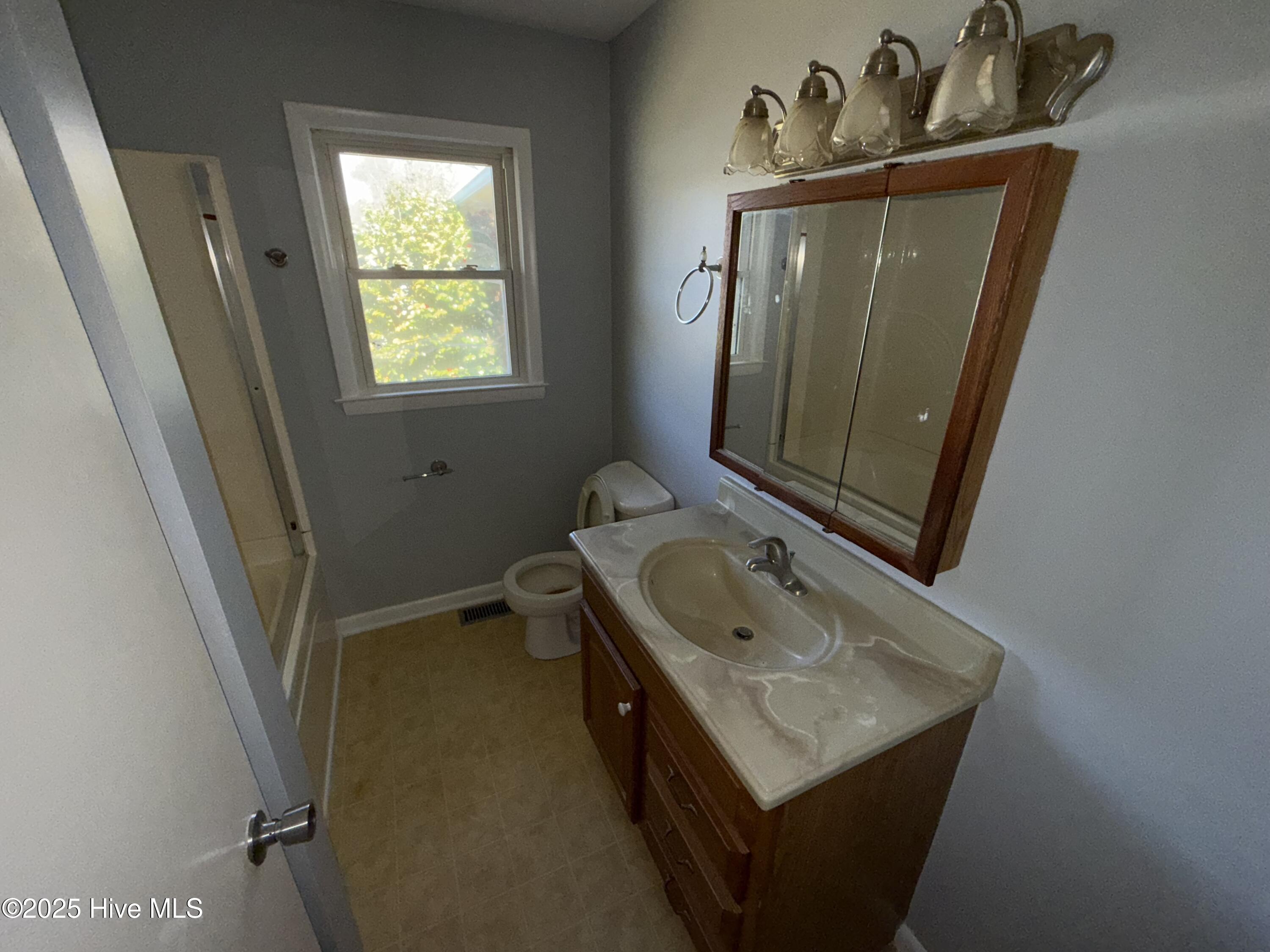 1938 Highway 403 Faison, NC 28341 - Photo 10 of 13 IMG_0865