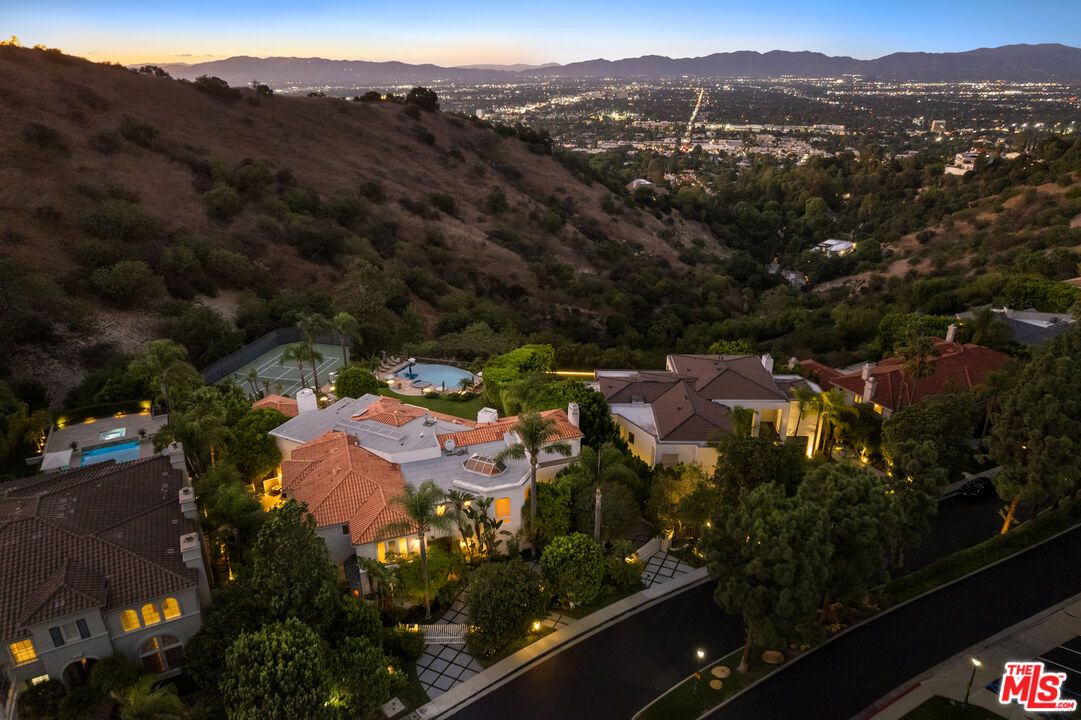 14035 Aubrey Road Beverly Hills, CA 90210 - Photo 20 of 24 an aerial view of residential house and outdoor space