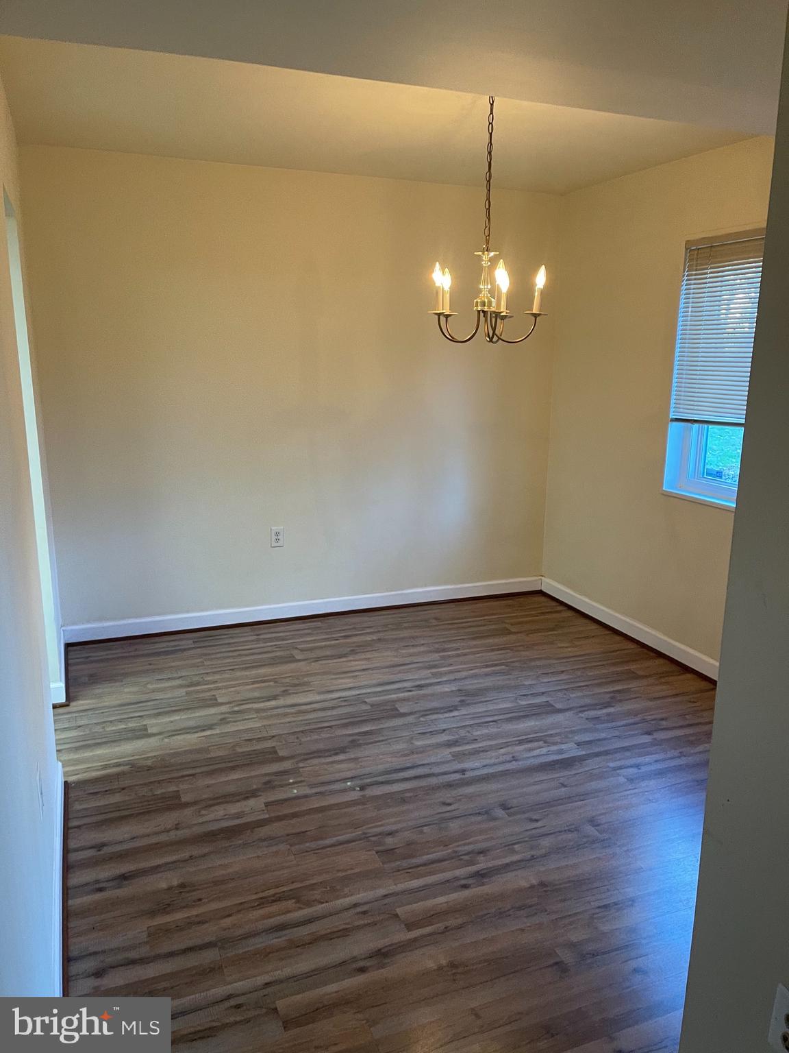 1422 Northgate Square, Unit 2A Reston, VA 20190 - Photo 3 of 8
