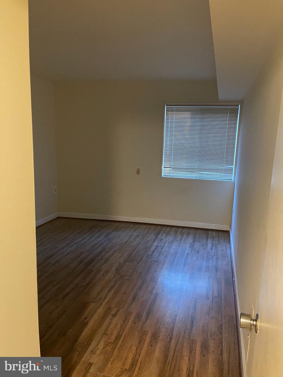 1422 Northgate Square, Unit 2A Reston, VA 20190 - Photo 7 of 8