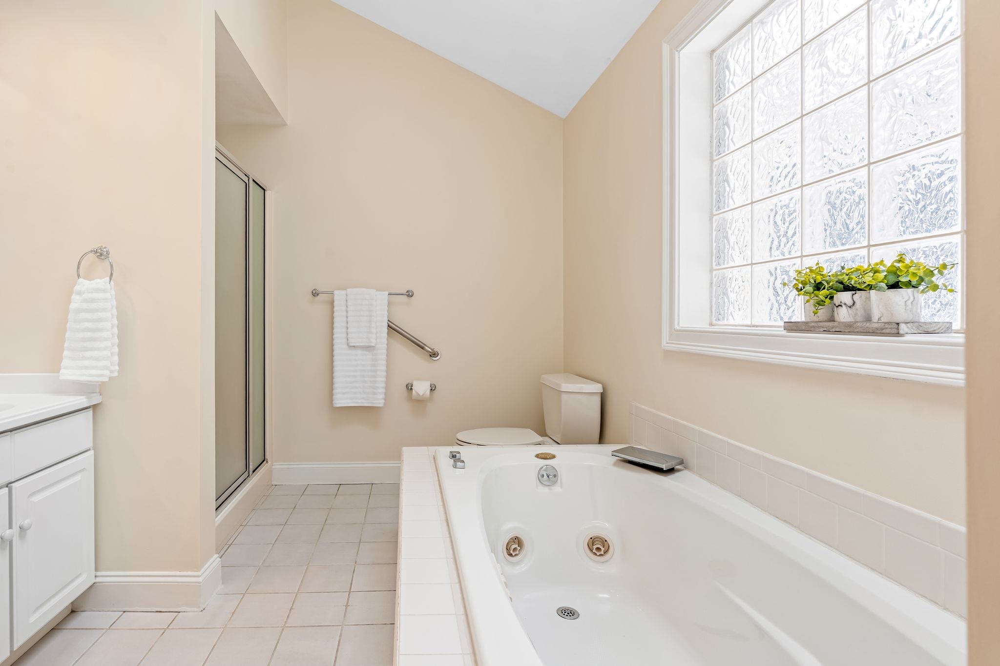 23 Hampton Meadows Hampton, NH 03842 - Photo 26 of 60