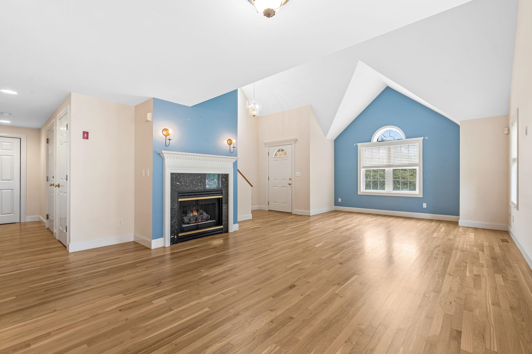 23 Hampton Meadows Hampton, NH 03842 - Photo 6 of 60