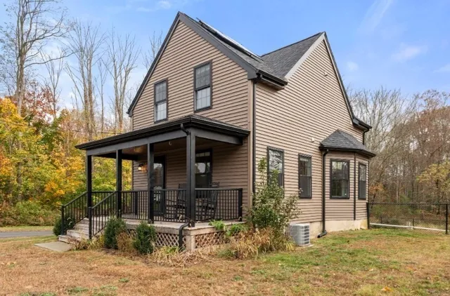 $492,000 | 593 Williams Street, Dighton, MA 02764