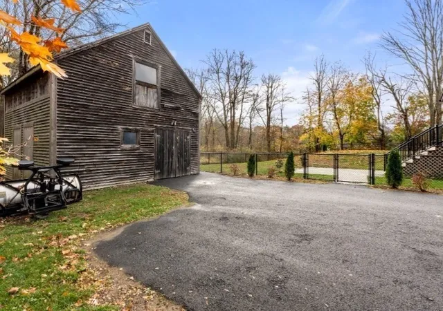 $492,000 | 593 Williams Street, Dighton, MA 02764