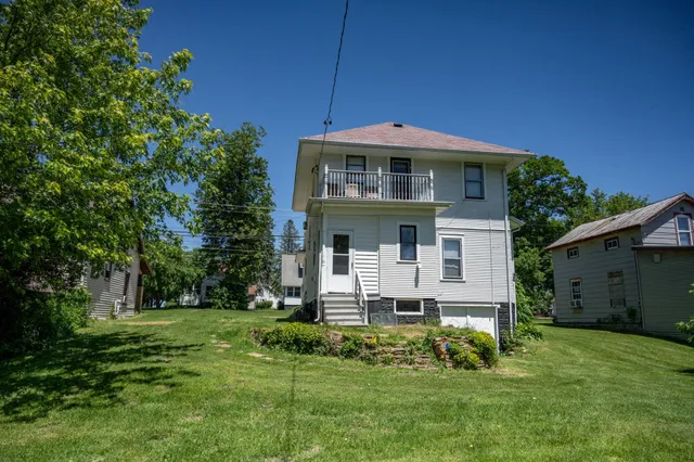 $187,000 | 506 West State Street, Mauston, WI 53948