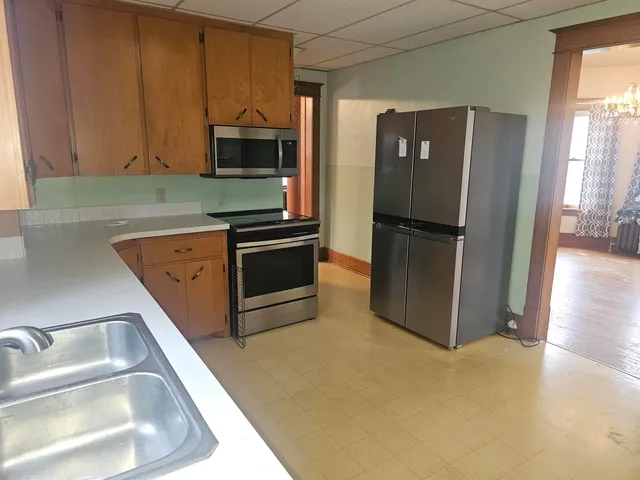 $187,000 | 506 West State Street, Mauston, WI 53948