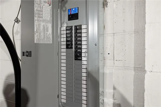 $114,900 | 3410 South 30th Street, St. Joseph, MO 64503