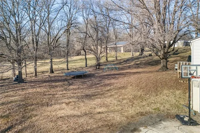 $114,900 | 3410 South 30th Street, St. Joseph, MO 64503