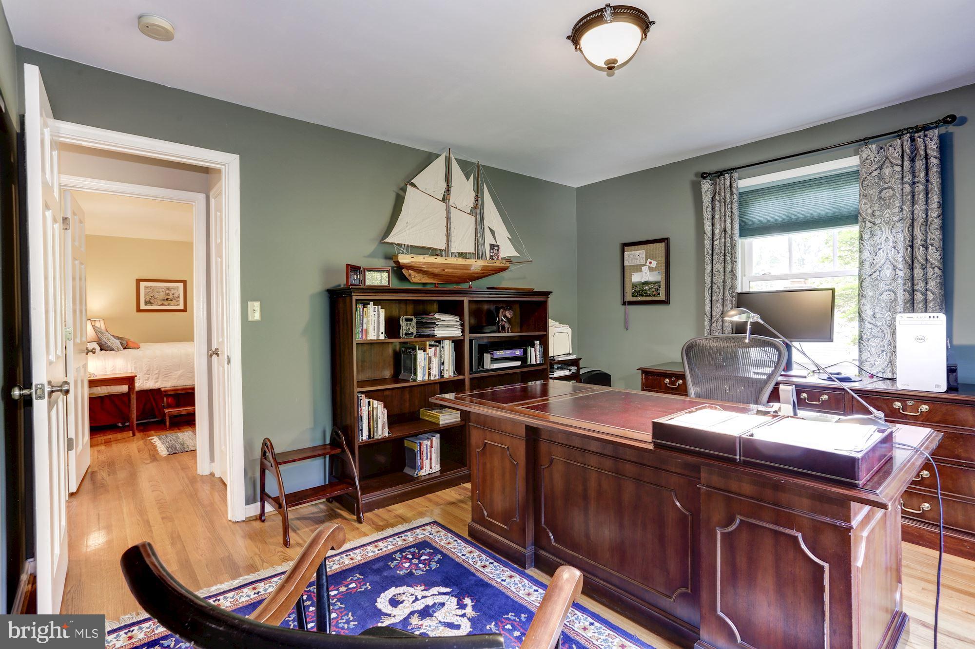 6204 Walhonding Road Bethesda, MD 20816 - Photo 16 of 29