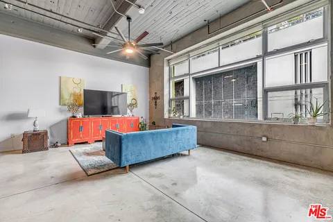 $574,000 | 1130 Flower Street, Unit 311, Los Angeles, CA 90015