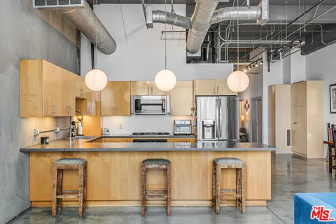 $574,000 | 1130 Flower Street, Unit 311, Los Angeles, CA 90015