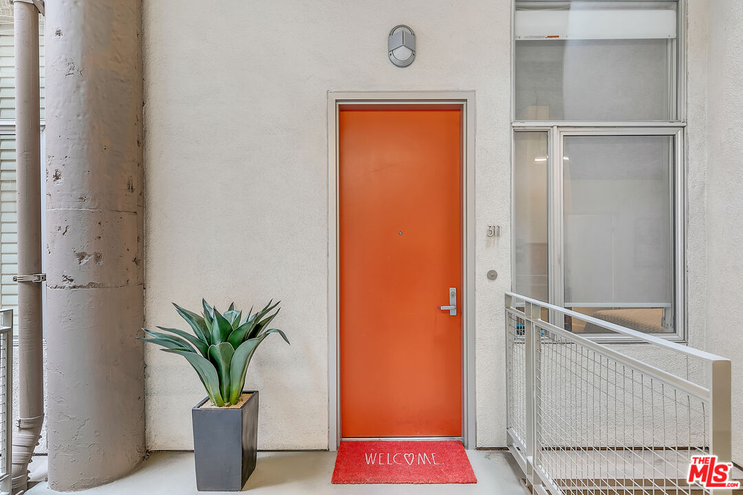1130 Flower Street, Unit 311 Los Angeles, CA 90015 - Photo 19 of 23