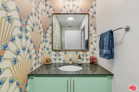 $574,000 | 1130 Flower Street, Unit 311, Los Angeles, CA 90015