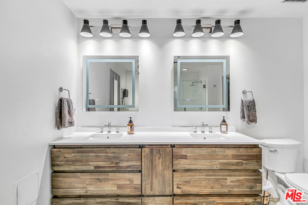 1130 Flower Street, Unit 311 Los Angeles, CA 90015 - Photo 8 of 23