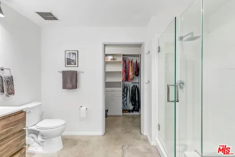 $574,000 | 1130 Flower Street, Unit 311, Los Angeles, CA 90015