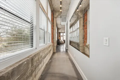 $334,000 | 2323 Polk Street, Unit 207, Houston, TX 77003