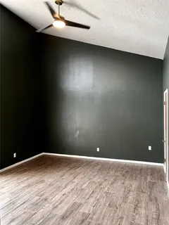 $289,900 | 2600 Arbor Drive, Bryan, TX 77802