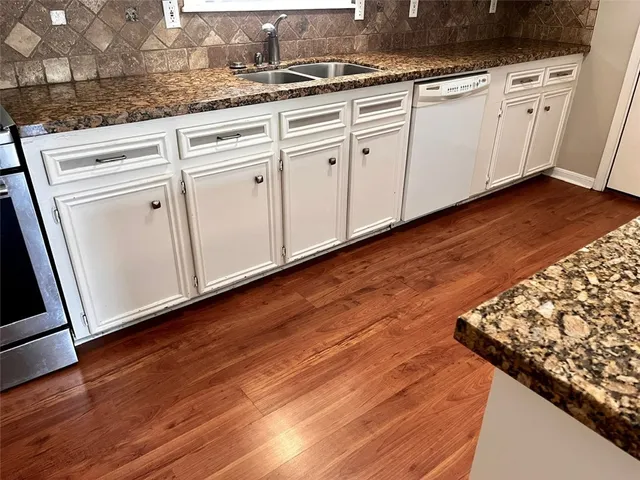 $289,900 | 2600 Arbor Drive, Bryan, TX 77802