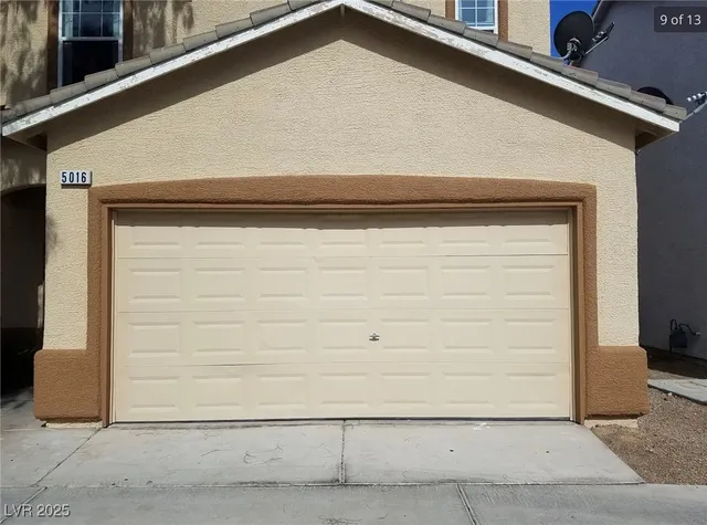$1,795 | 5016 Miners Ridge Drive, Las Vegas, NV 89122